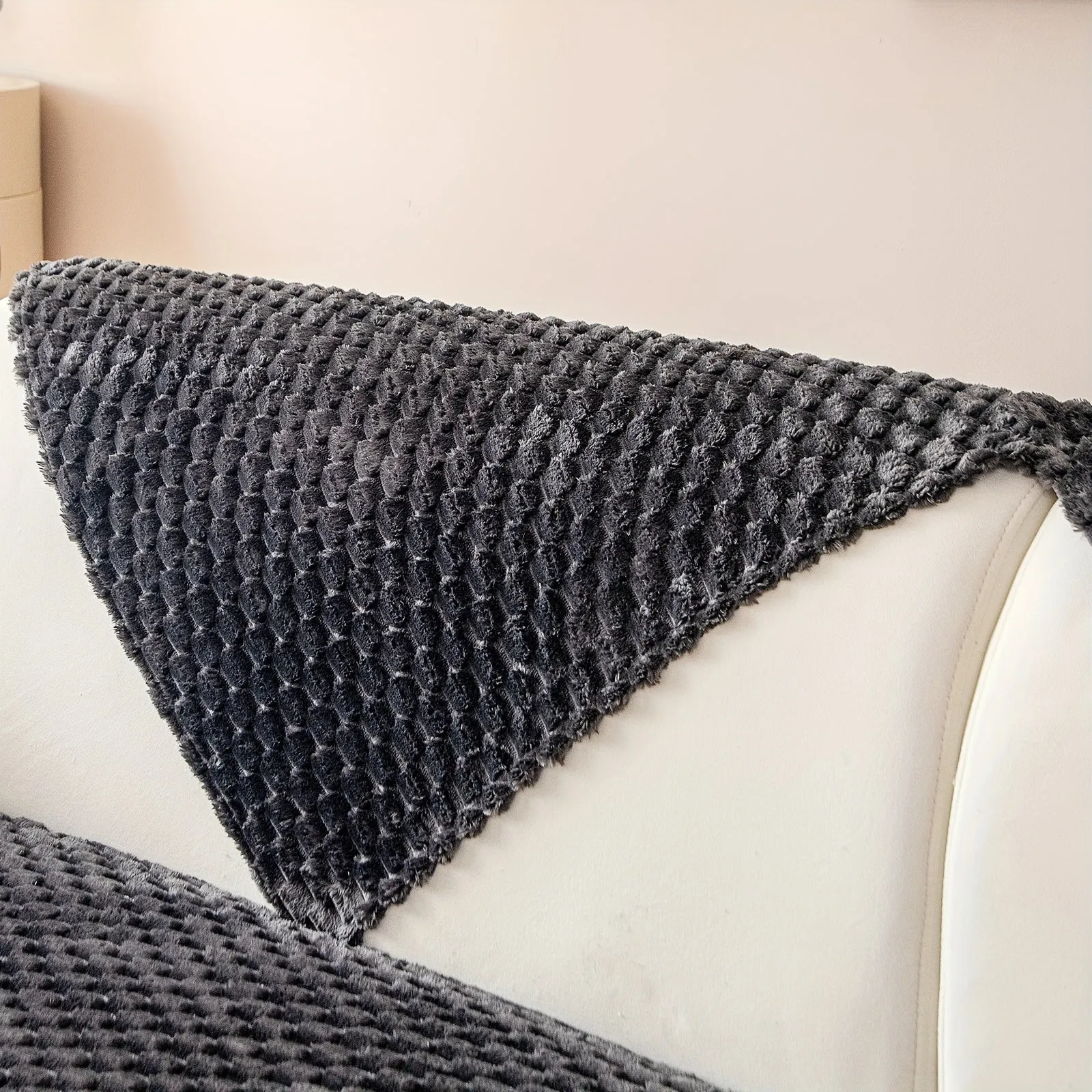1pc Honeycomb Velvet Sofa Cover Luxe Petfriendly Furniture Protection