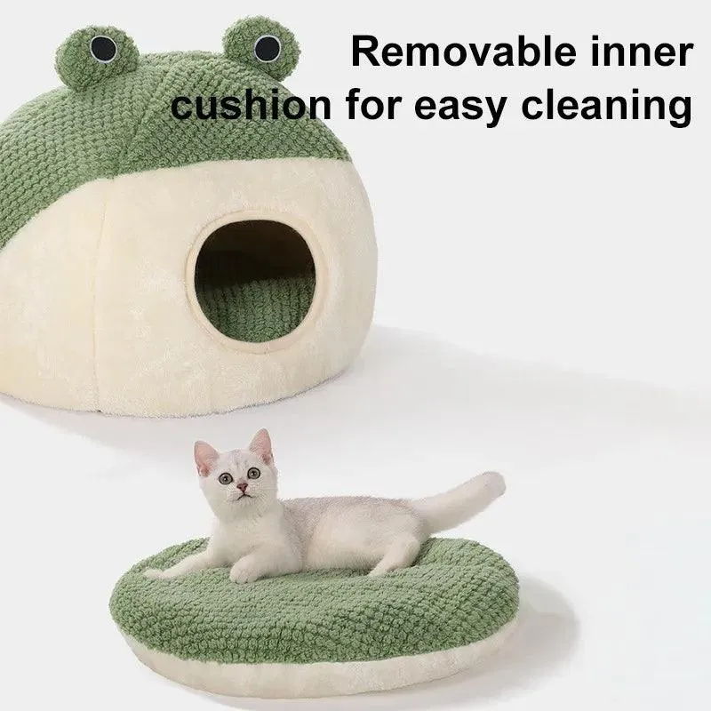 Little Frog Plush House Pet Bed Nest