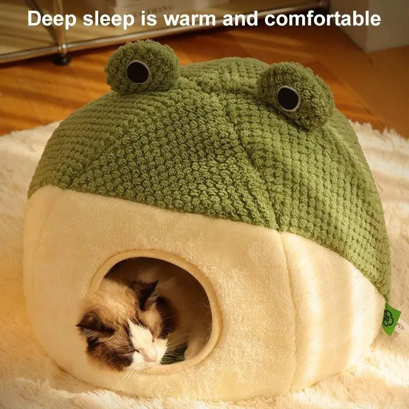 Little Frog Plush House Pet Bed Nest