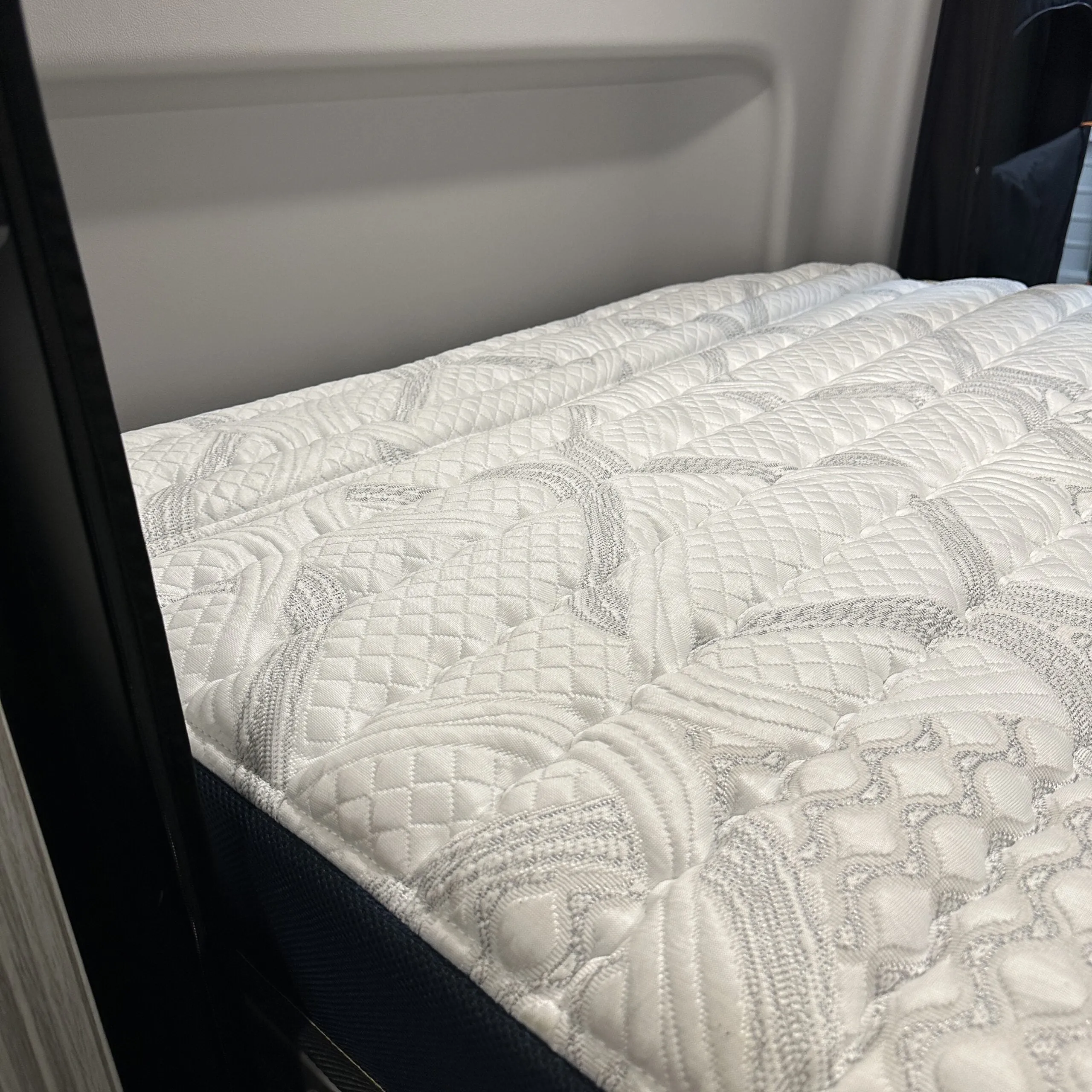 ULTRA Luxe Mattress - REVEL '19 - '25, TERRAIN, LAUNCH